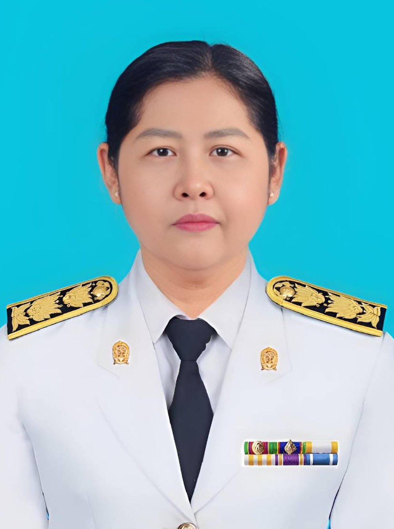 นางสุนัน เทพพันธ์