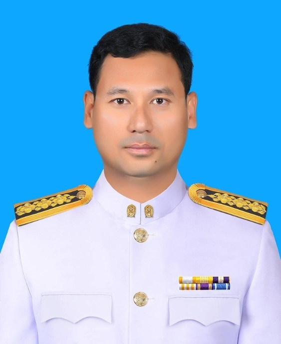 นายมงคลชัย จิตรสมัย